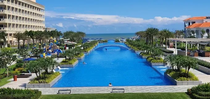 Sheraton-Grand-Danang-Resort-Convention-Center2.webp