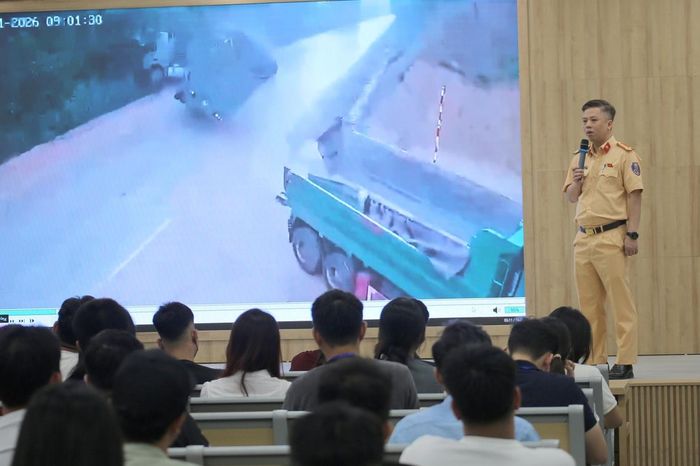 Điểm mới sát hạch lái xe: Học viên sẽ xem clip cảnh báo tai nạn trước khi thi