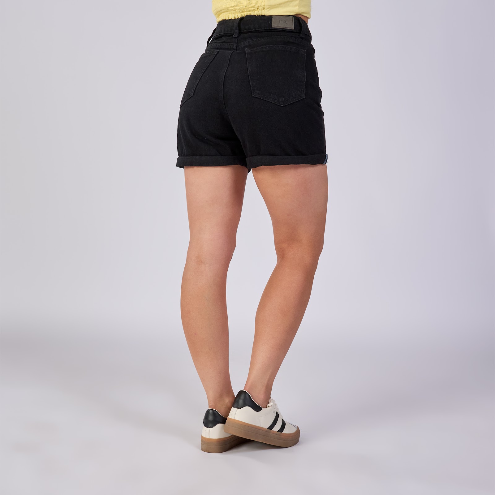 Short dama licrado, color Azul Medio - Vista 4
