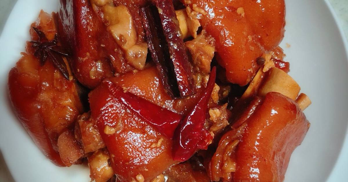 Chân giò kho kiểu Trung Quốc