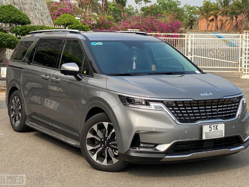 Xe kia carnival