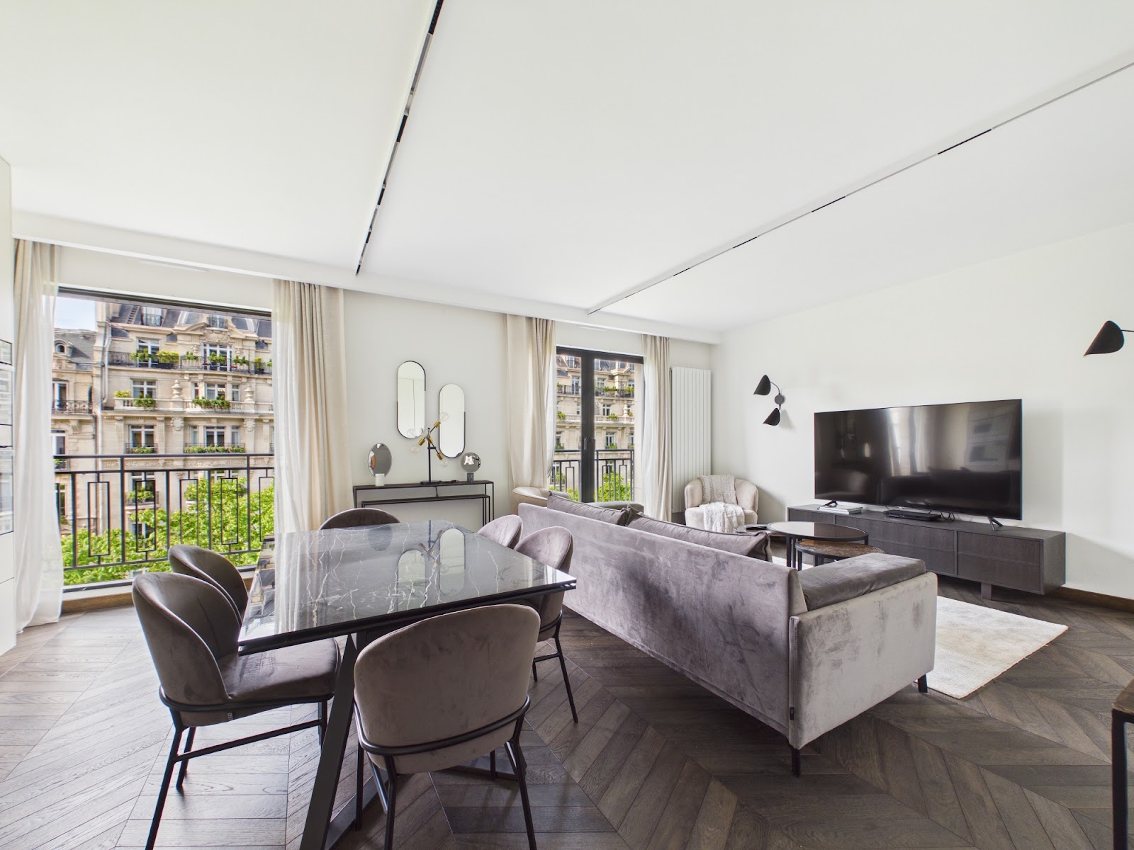 Appartement — 12 avenue Montaigne, 75008 Paris — photo 11/30