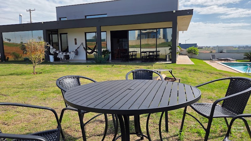 Foto 3 de Casa com 2 lotes 900m² à venda no Riviera de Santa Cristina XIII