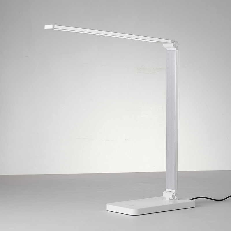 Full Spectrum LED Desk Lamp for Eye-Friendly Reading