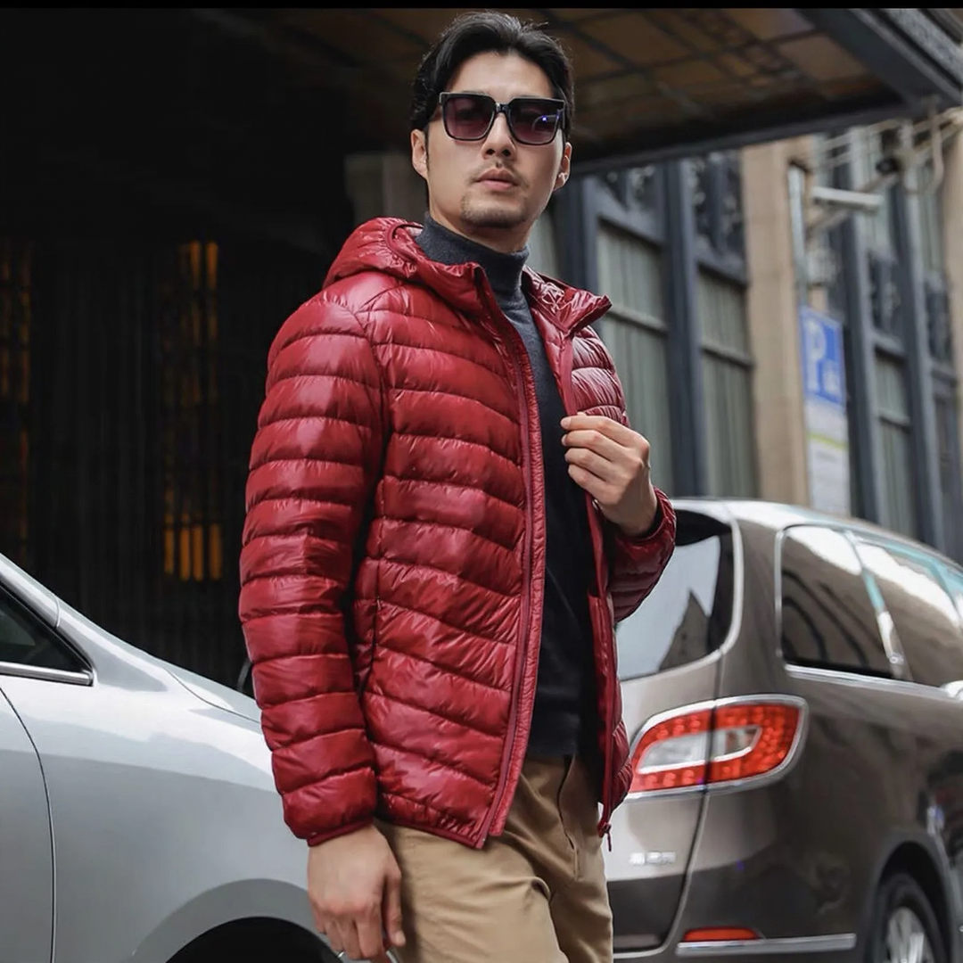 Lightweight men's down jacket with hood, white duck down lining