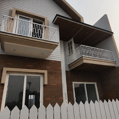 Project: Hut Residencial House