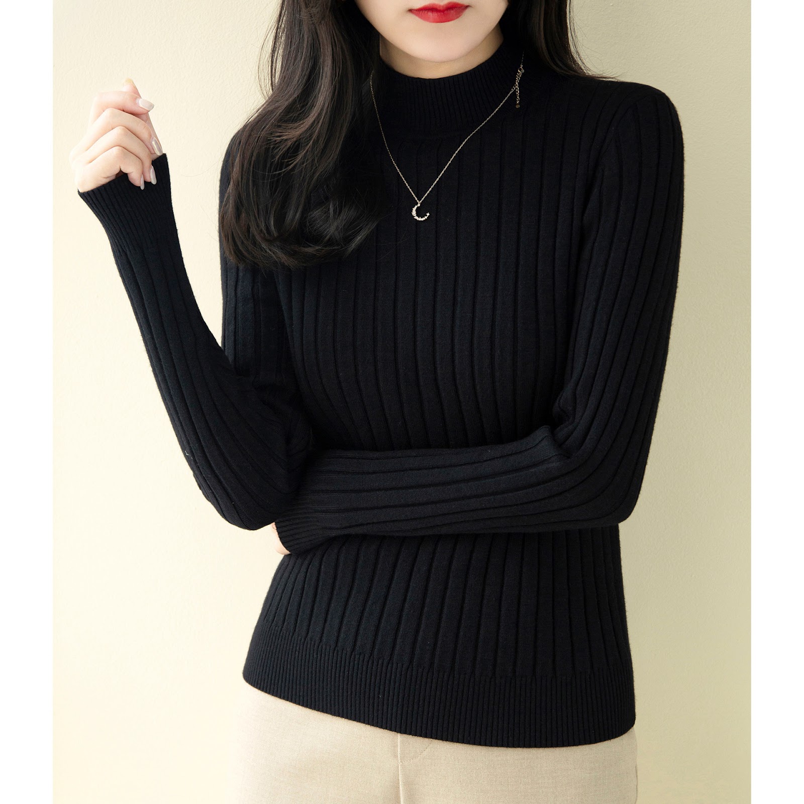Women's knitted sweater with a half stand-up collar, fitted
