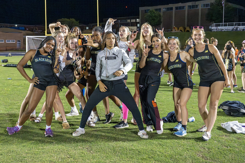 Photo from HS: Track & Field of Mariam Mohamed