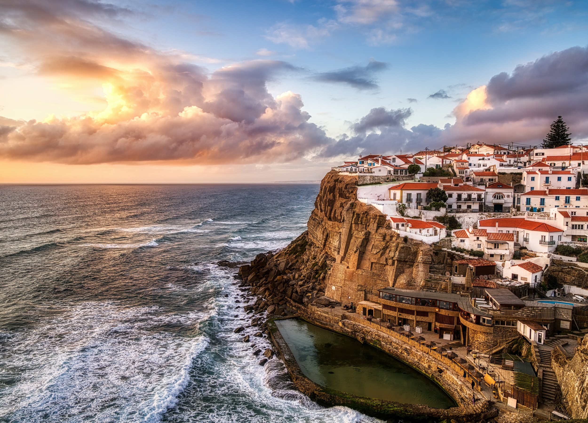 Sintra & Atlantic Coast Day Trip from Lisbon for Couples