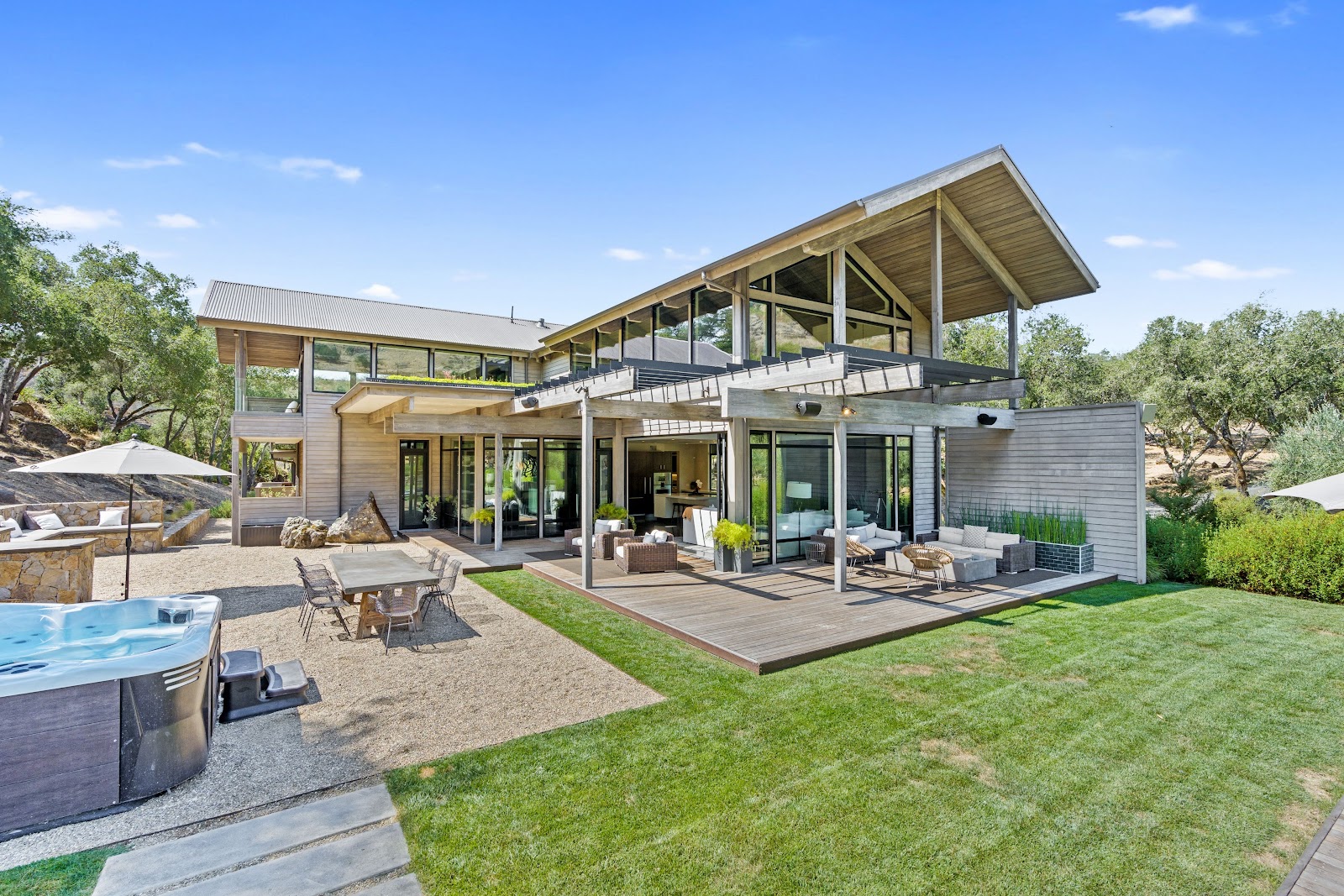 Napa, California, USA — 4-Bed Estate 2