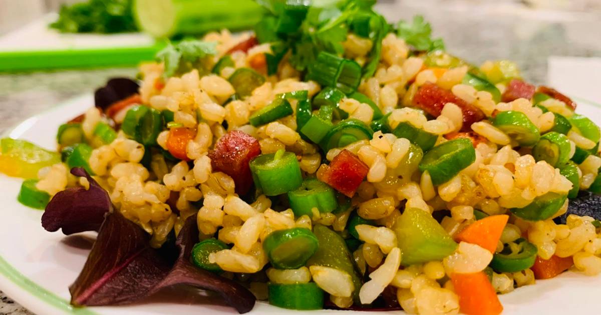 Cơm chiên Lạp xưởng