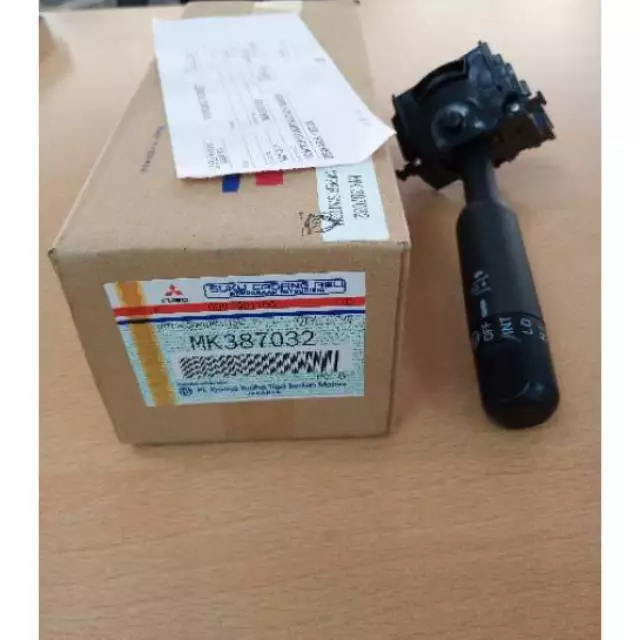 Saklar Wiper Canter Original Mitsubishi MK387032: Solusi Masalah Wiper