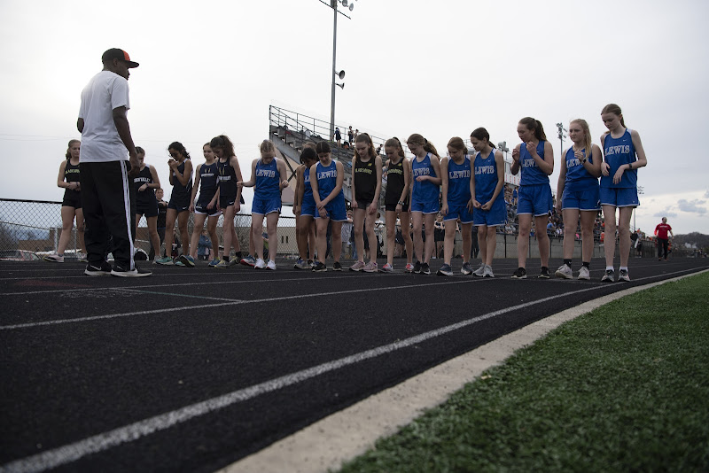 Photo from MS: Track & Field of Sarah Dinkel