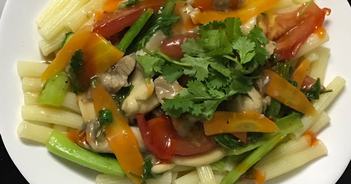 Pasta!!! Nui sốt rau củ
