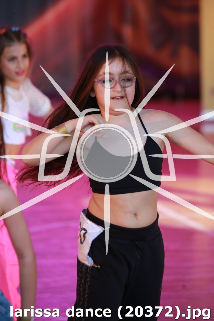 larissa dance (20372).jpg