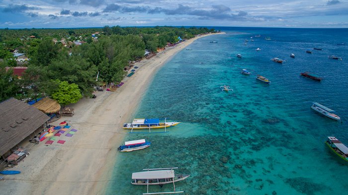 Gili trawangan sustainable island. Pandemic effect gili island, impact of COVID-19 gili trawangan, gili island ecotourism, coral reef rehabilitation gili trawangan. CarbonEthics Indonesia