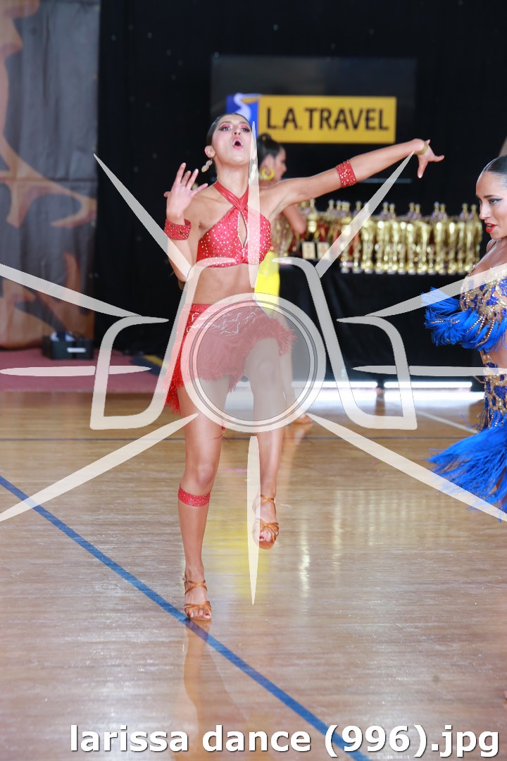larissa dance (996).jpg