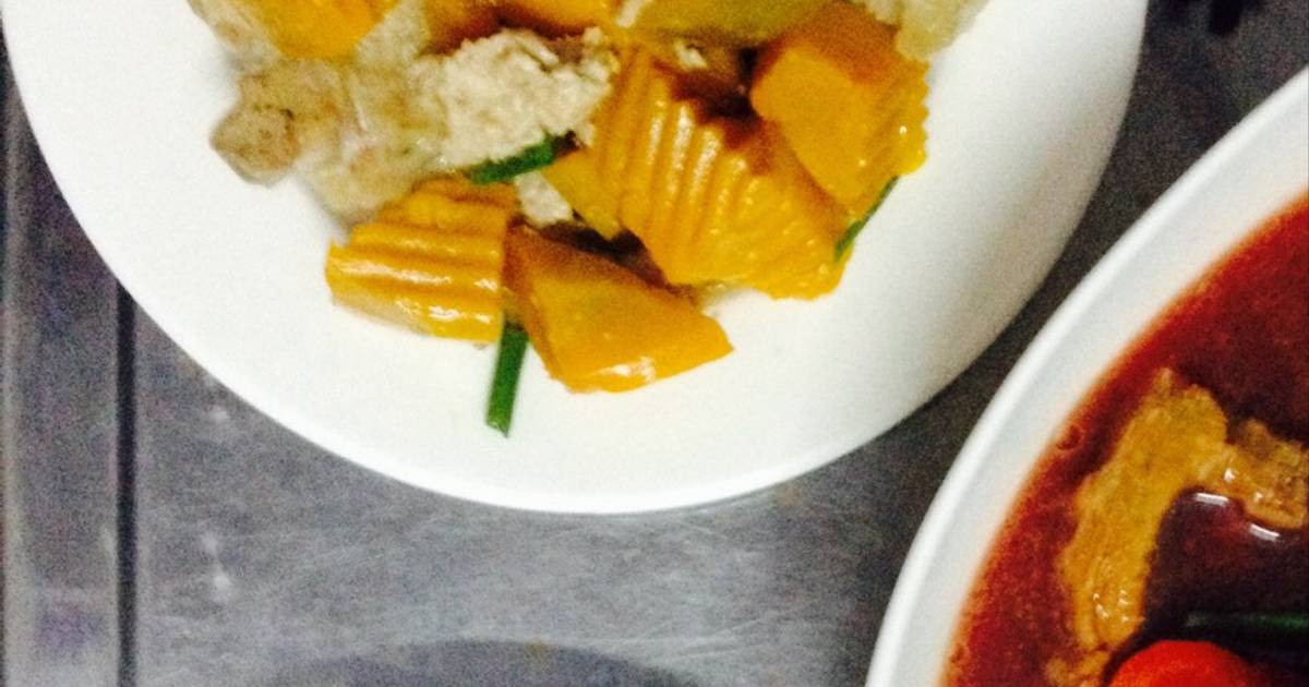 Bí đỏ hầm thịt băm