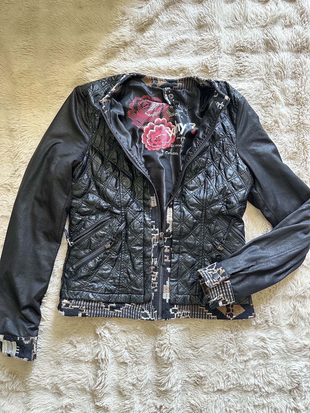Vintage Black Quilted Jacket M/38/10