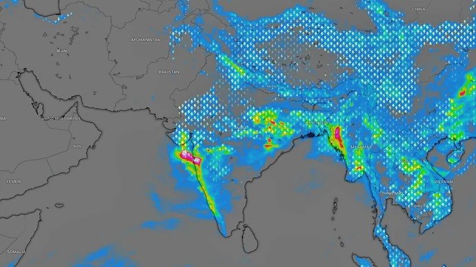 Monsoon Boosts India: 11% Surplus Rain in First July Week