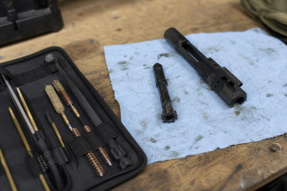 AR-15 cleaning kit for routine rifle maintenance