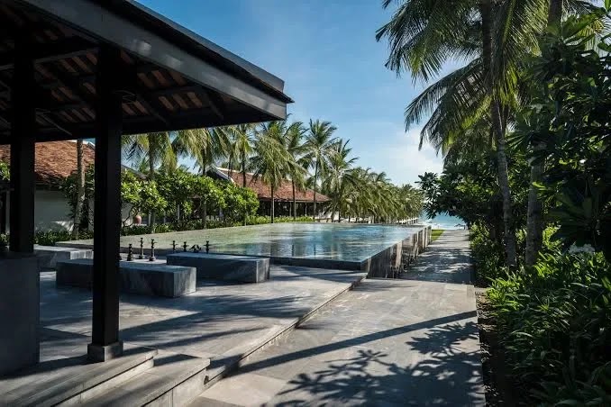 Four-Seasons-Resort-The-Nam-Hai-Hoi-An.webp