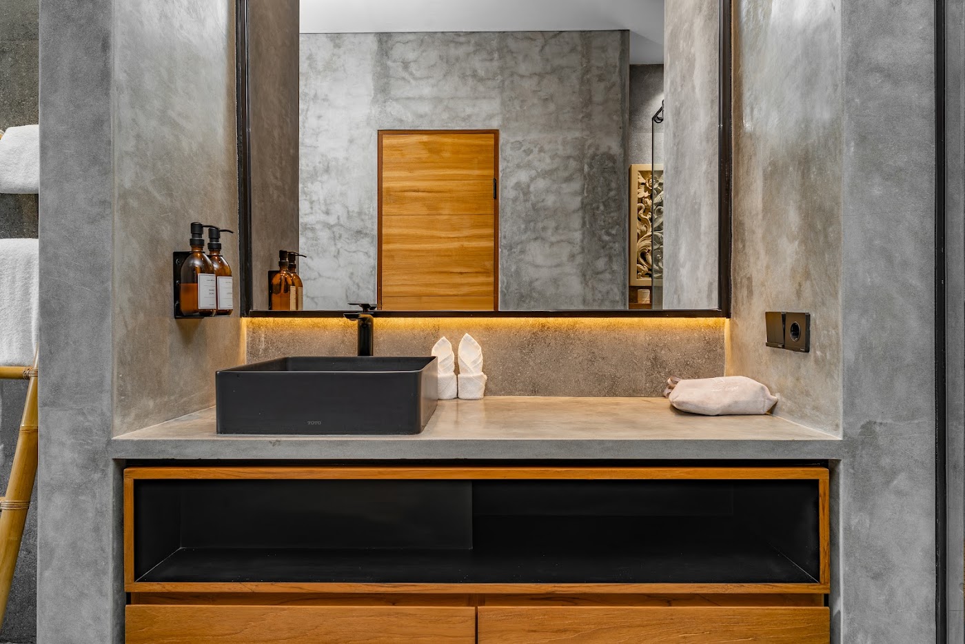 Amarell Suite 1 10
