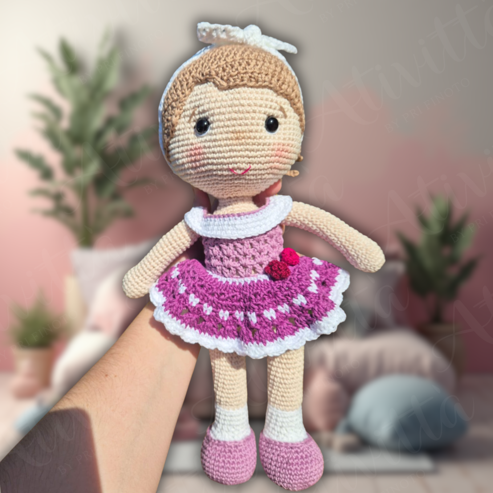 Boneca Laura em Crochê