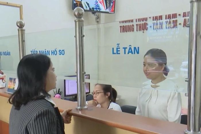 [Video] Từ 18/5, công chứng viên không chụp ảnh khi công chứng bị phạt tới 10 triệu đồng - Báo Nhân Dân