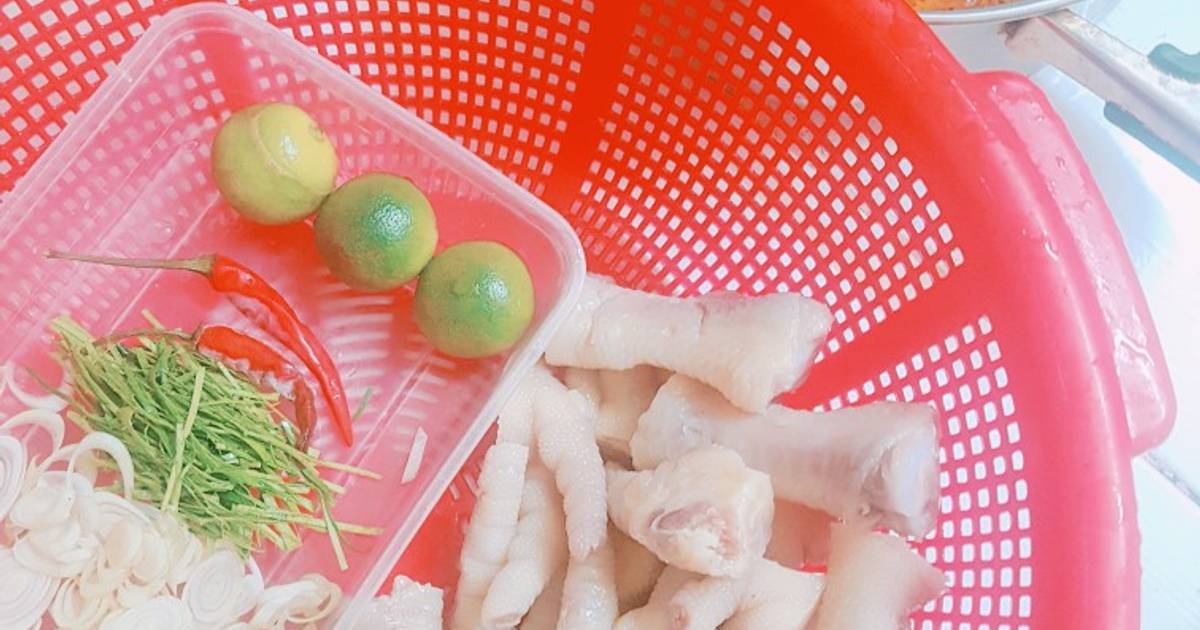 Chân gà chua ngọt