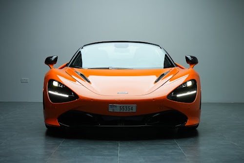 McLaren 720S Orange