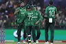 সেমিফাইনালের রোমাঞ্চ: পাকিস্তানের সামনে পাহাড়সম সমীকরণ, নিউজিল্যান্ডের ভাগ্য কি ইংল্যান্ডের হাতে?