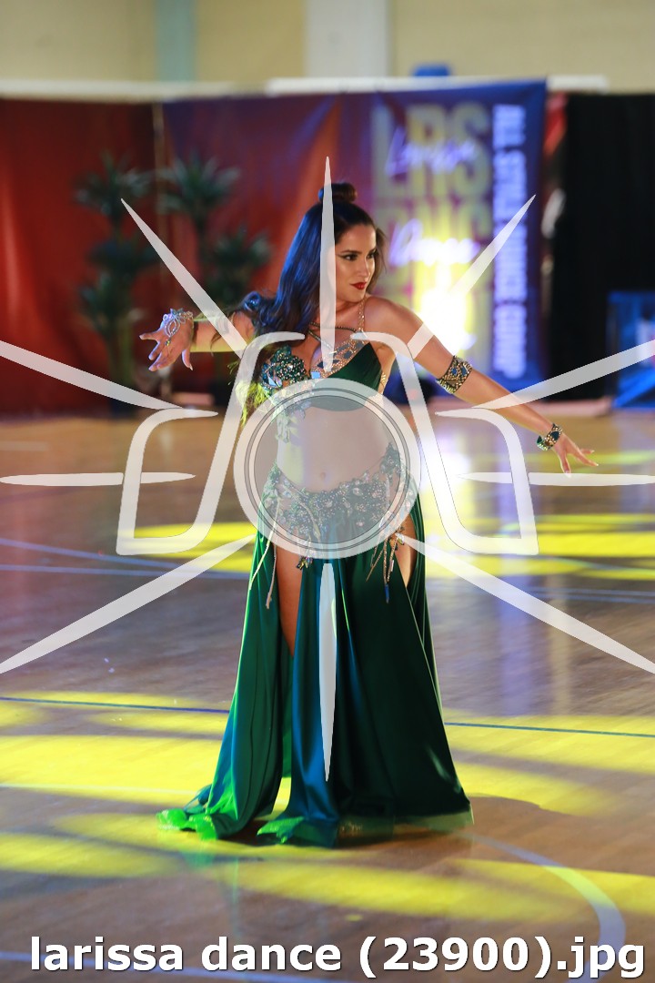 larissa dance (23900).jpg