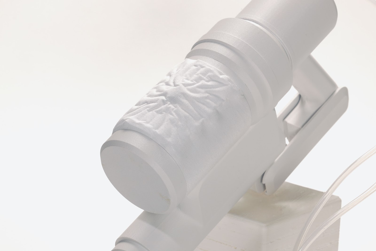 皮膚型インターフェースによる生物的[ヒト-モノ]コミュニケーションの構築-thumb-3