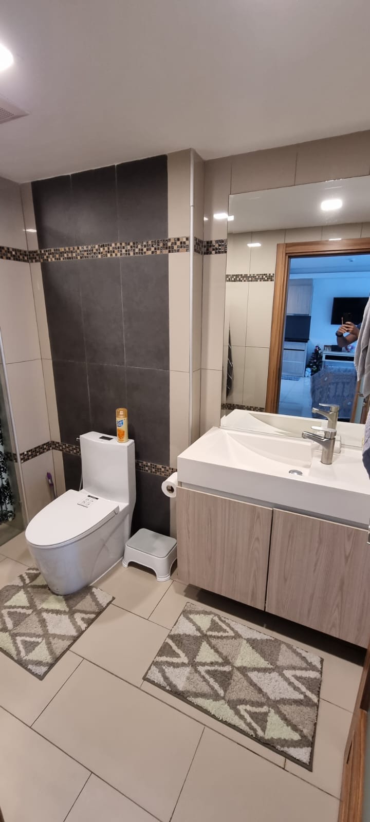 Metro - 2 Bed, Floor 2 4