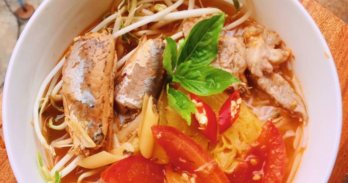 Bún cá mồi