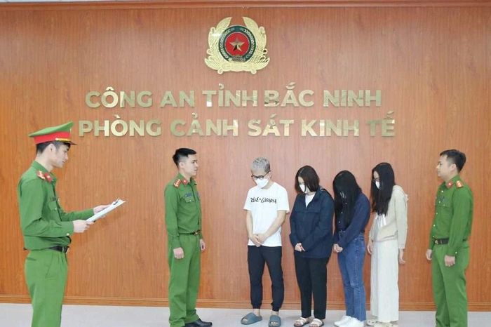 Làm giả hồ sơ để mua nhà ở xã hội, 4 người bị khởi tố - Chuyên trang An Ninh Thủ Đô - Báo Công an nhân dân