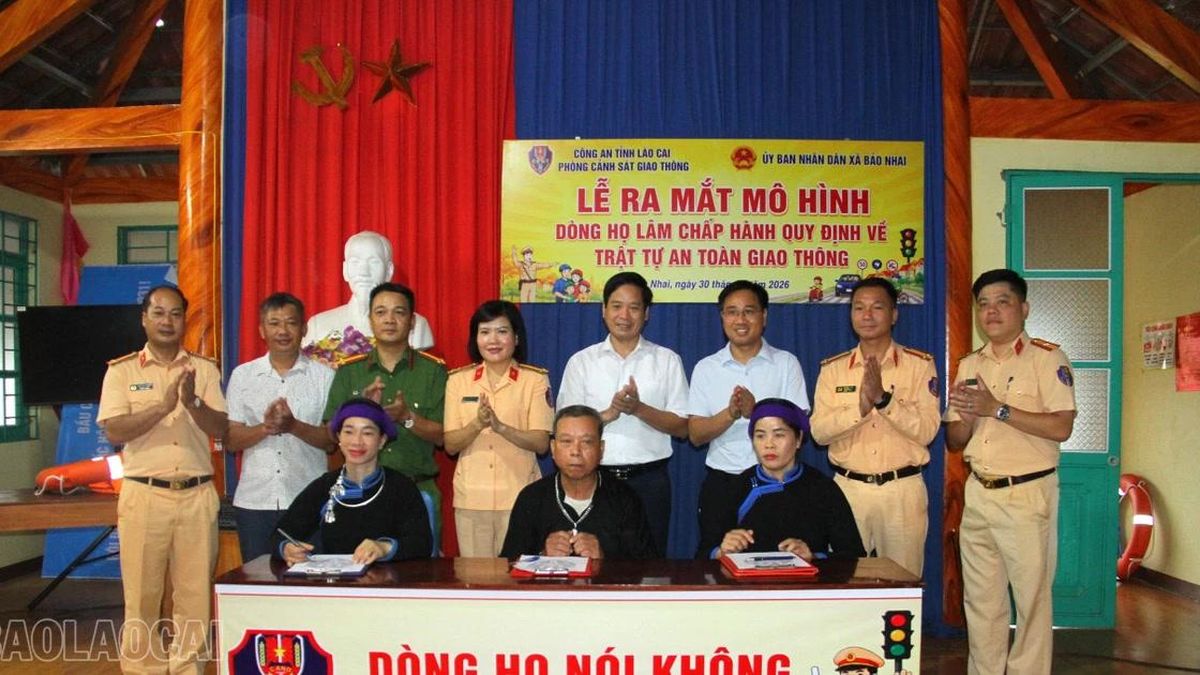 Khi an toàn giao thông được đưa vào hương ước - Báo Lào Cai
