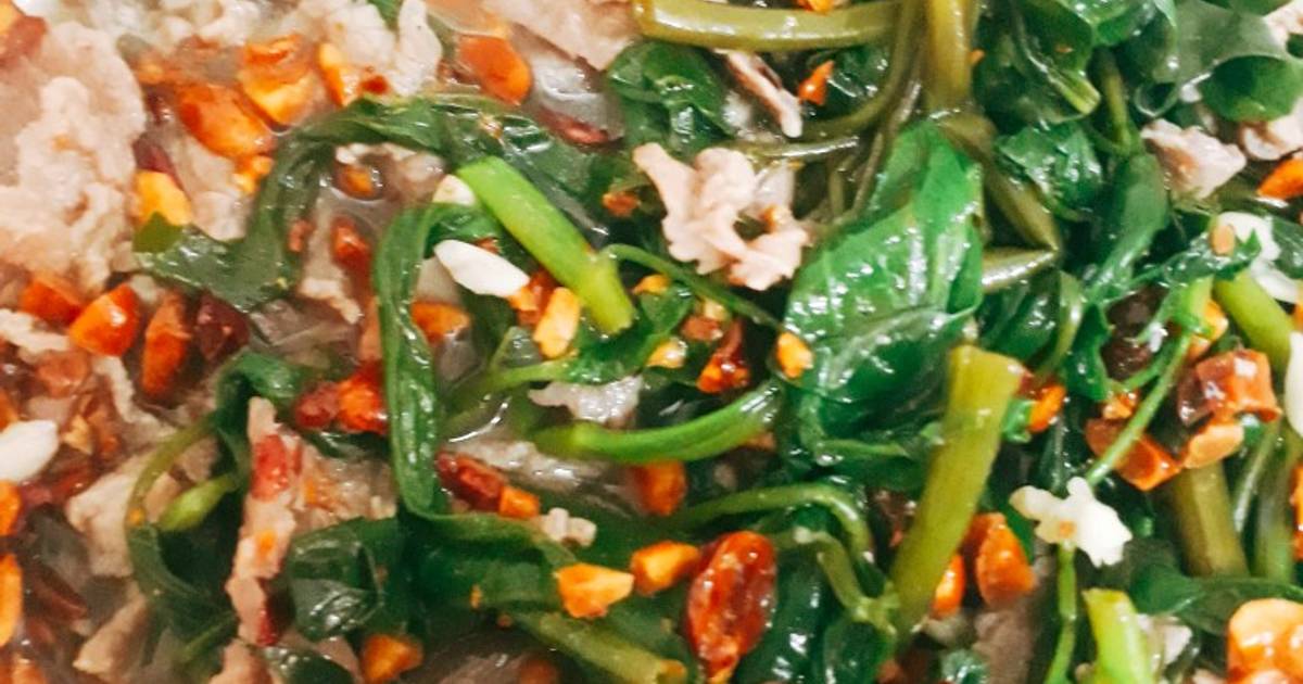 Nộm thịt bò rau muống