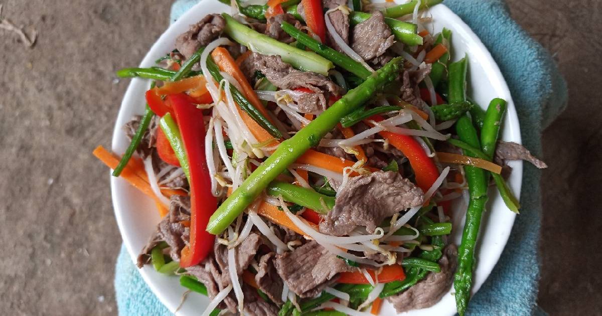 Thịt bò xào ngũ sắc