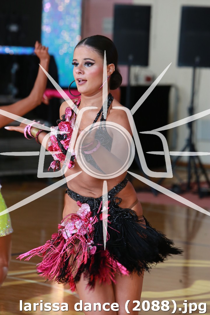 larissa dance (2088).jpg