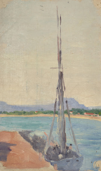 Voilier amarré proche de la côte