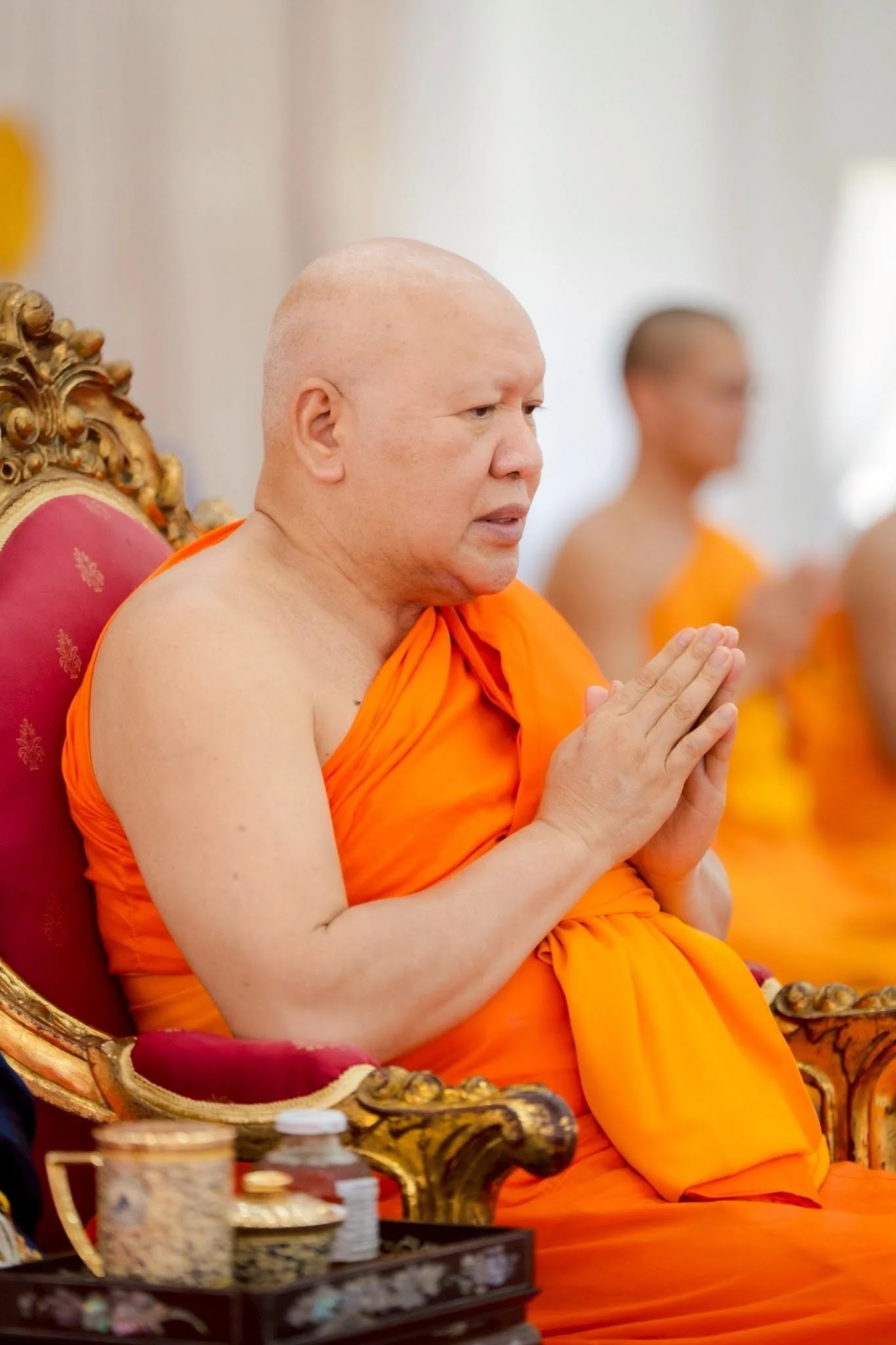 ภาพประกอบ 4 มิ.ย. 69  วัดบ้านขุนได้จัดให้มีพิธีต้อนรับเปรียญธรรม 9 ประโยค และเปรียญธรรม 6 ประโยค ณ อาคารธรรมสภา วัดบ้านขุน ต.บ่อหลวง อ.ฮอด จ.เชียงใหม่ โดยได้รับความเมตตาจากพระมหาเถระเดินทางม