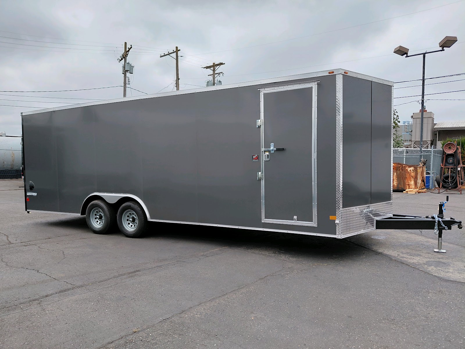 Passport Deluxe Enclosed Cargo