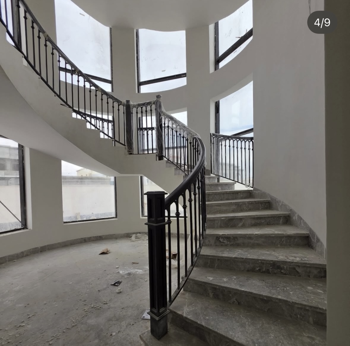 Wrought iron staircase balustrade Fujairah — Al Taher