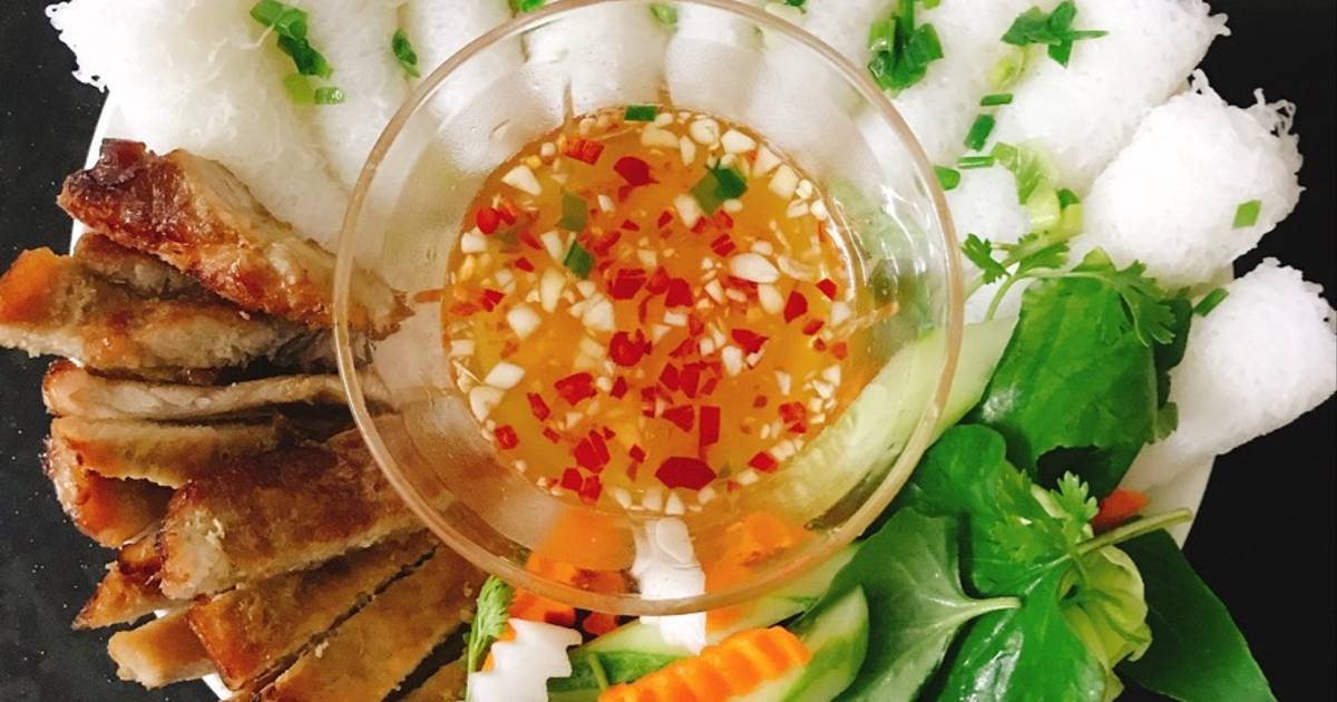 Bánh hỏi thịt nướng