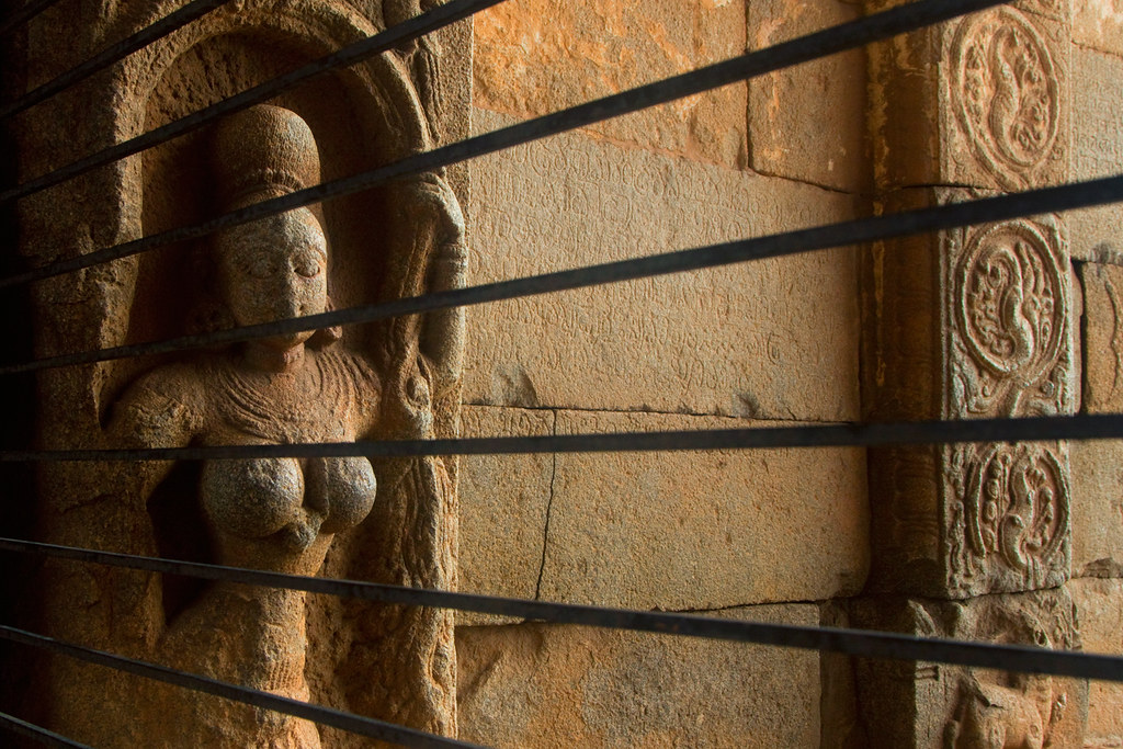 The Silent Stone: Echoes of Hampi