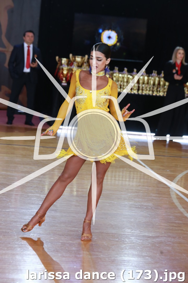 larissa dance (173).jpg
