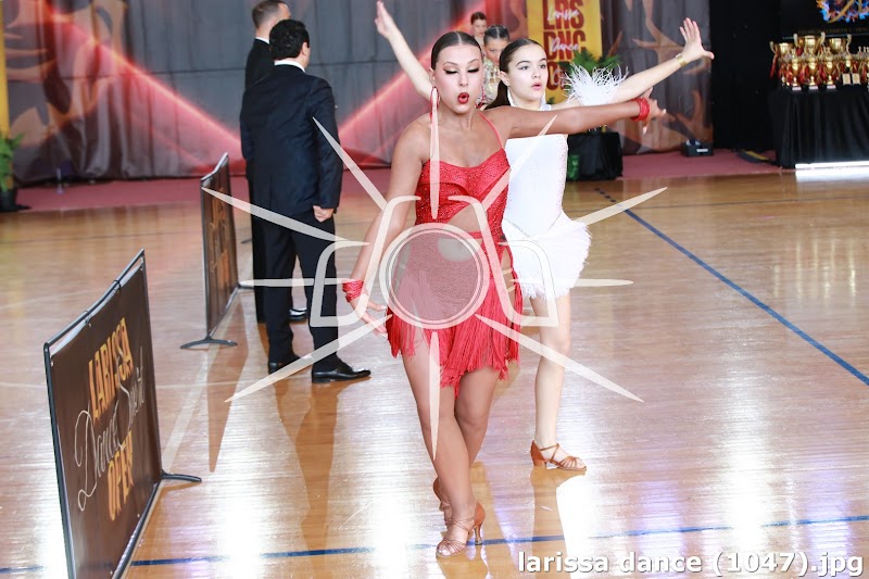 larissa dance (1047).jpg