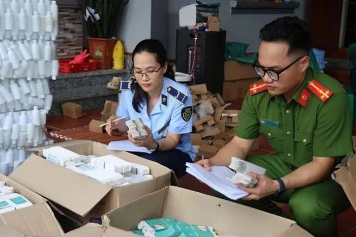 Đề xuất tách tội liên quan đến hàng kém chất lượng - Đài Phát thanh và truyền hình Hà Nội